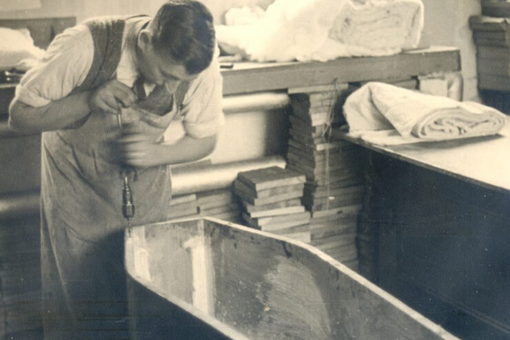 coffins-1930s-photo