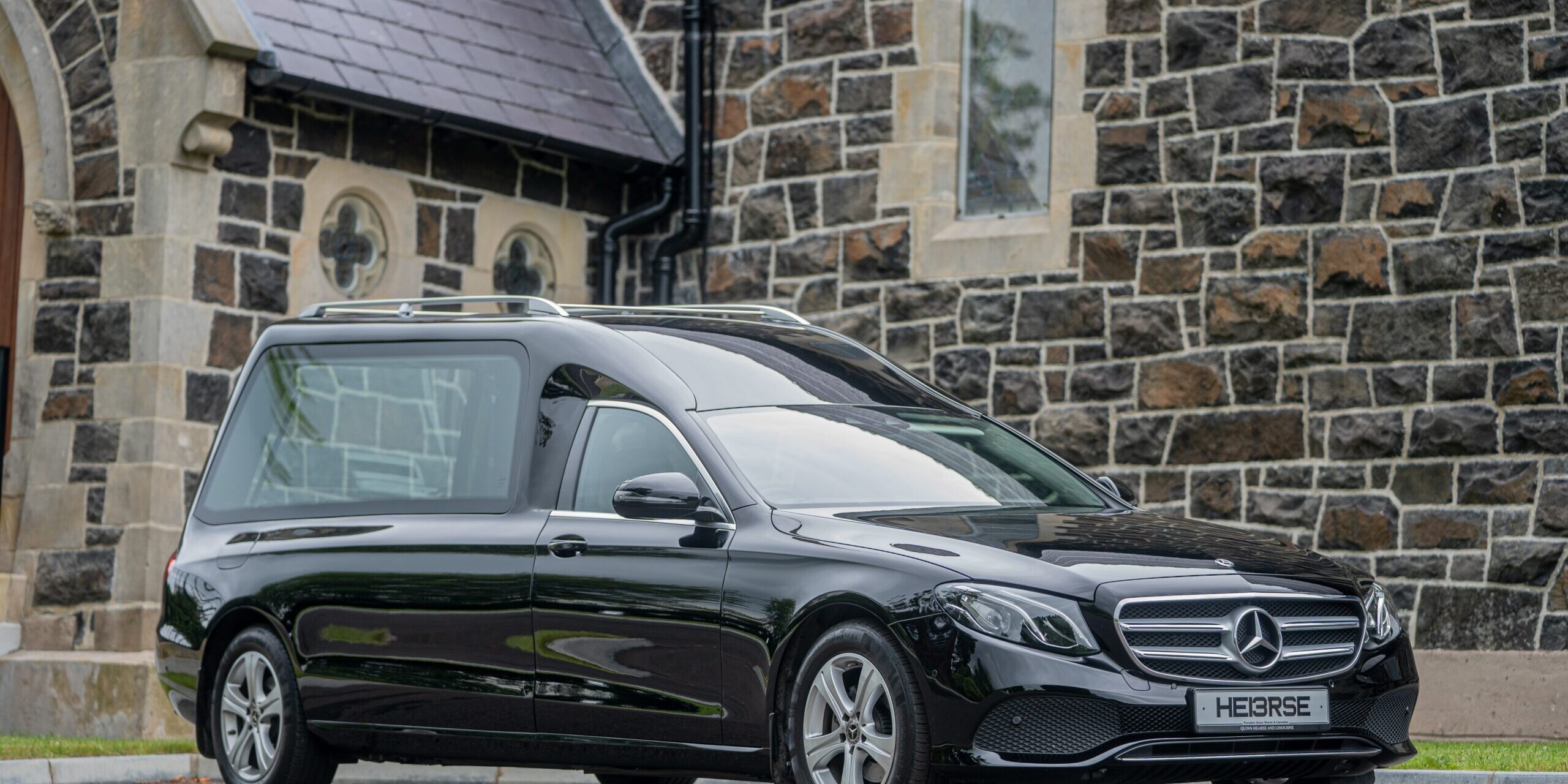 picture of funeral vehicles